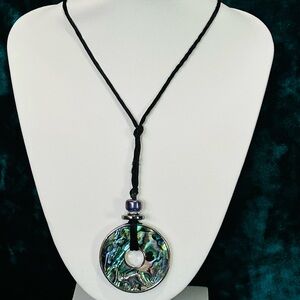 Abalone Shell Bear Pendant Necklace in Iridescent Green-Blue
